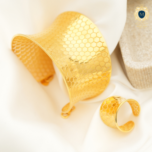 اسوارة وخاتم عيار 21