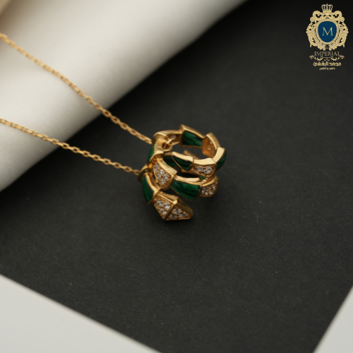 عقد تصميم عالمي عيار 18