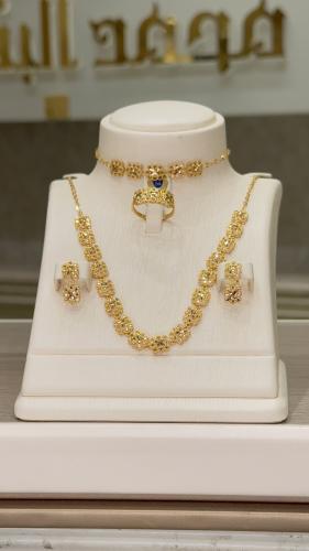 طقم البقشي عيار 21