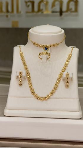 طقم البقشي عيار 21