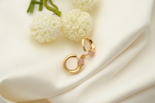 حلق تصميم عالمي عيار 18