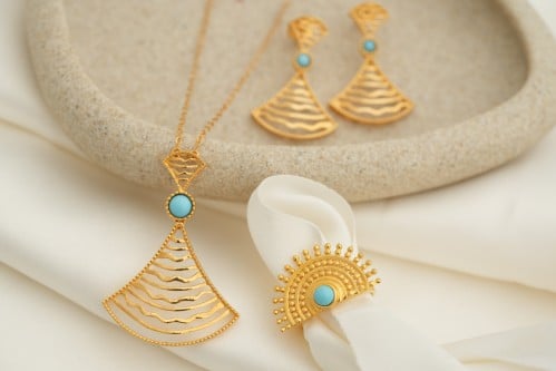 نص طقم عيار 21