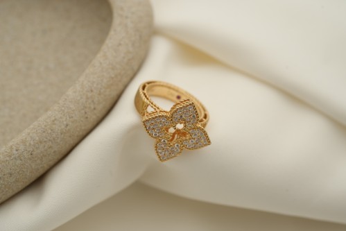 خاتم تصميم عالمي عيار 18