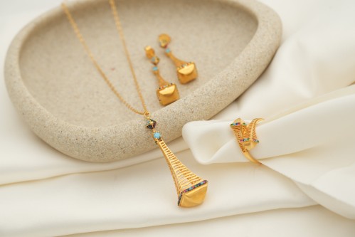 نص طقم تصميم عالمي عيار 21