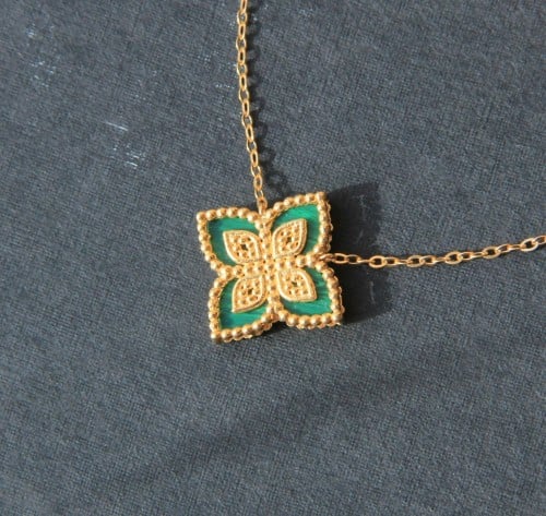 عقد تصميم عالمي عيار 21