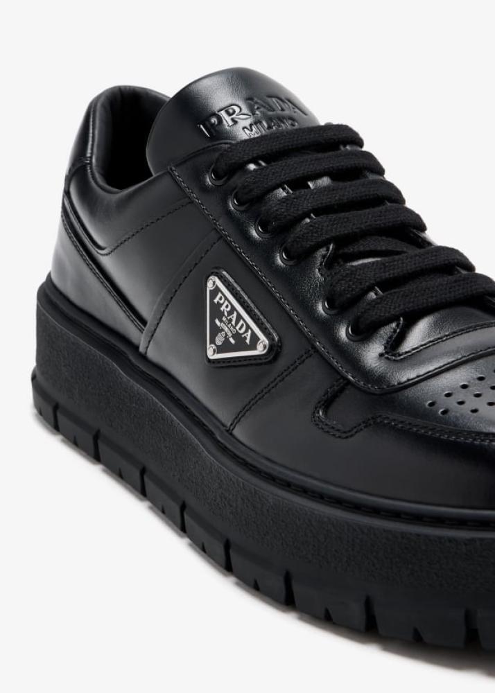 حذاء برادا اسود ماستر من prada