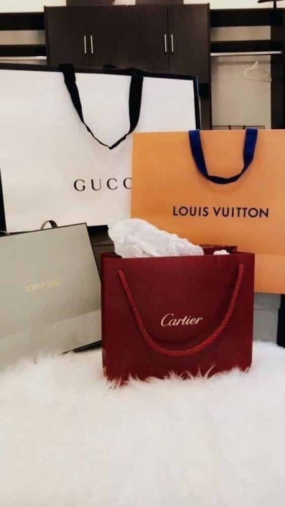 الفرق بين الماستر كوبي و الملابس التقليد