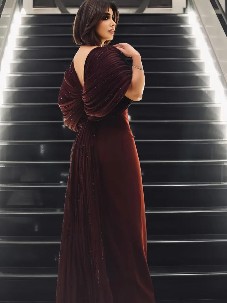 فستان القماش باربي + تطريز يدوي