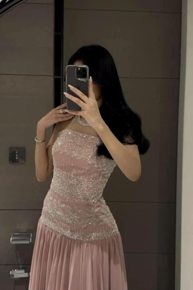 فستان سهرة شيفون يدوي خرز  مكس توب