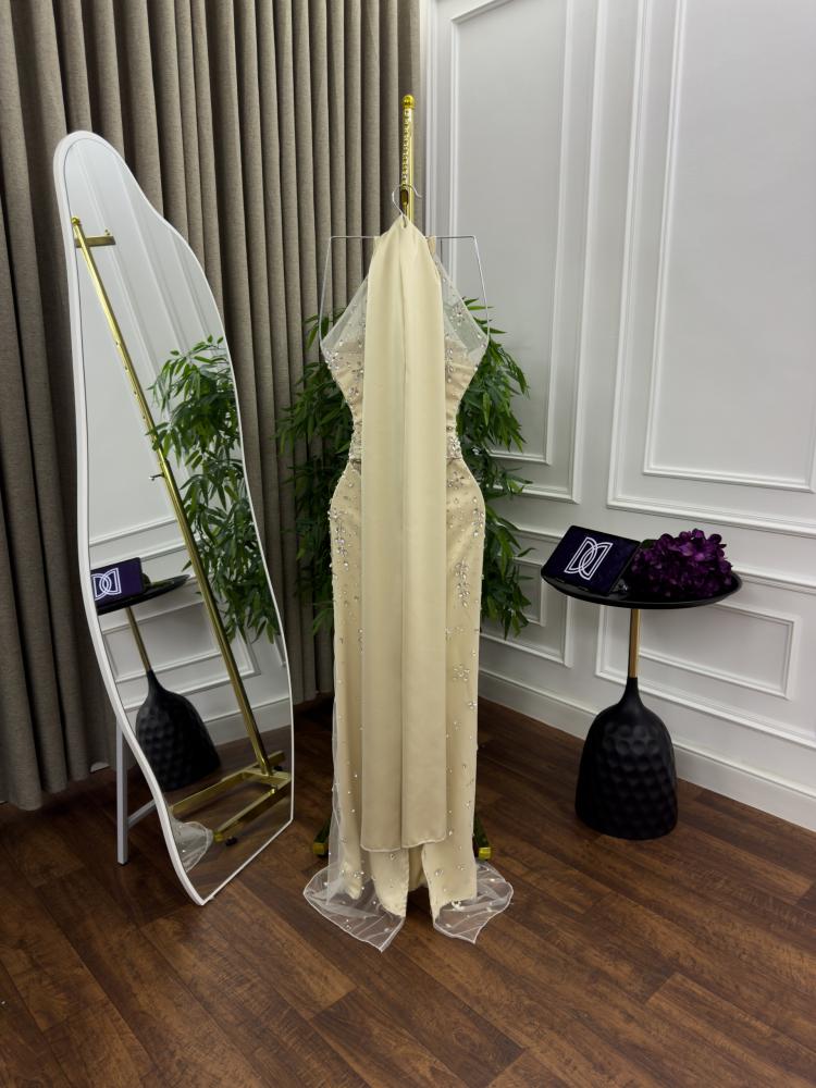 فستان سهره تفته وتل تطريز  وشال تفته