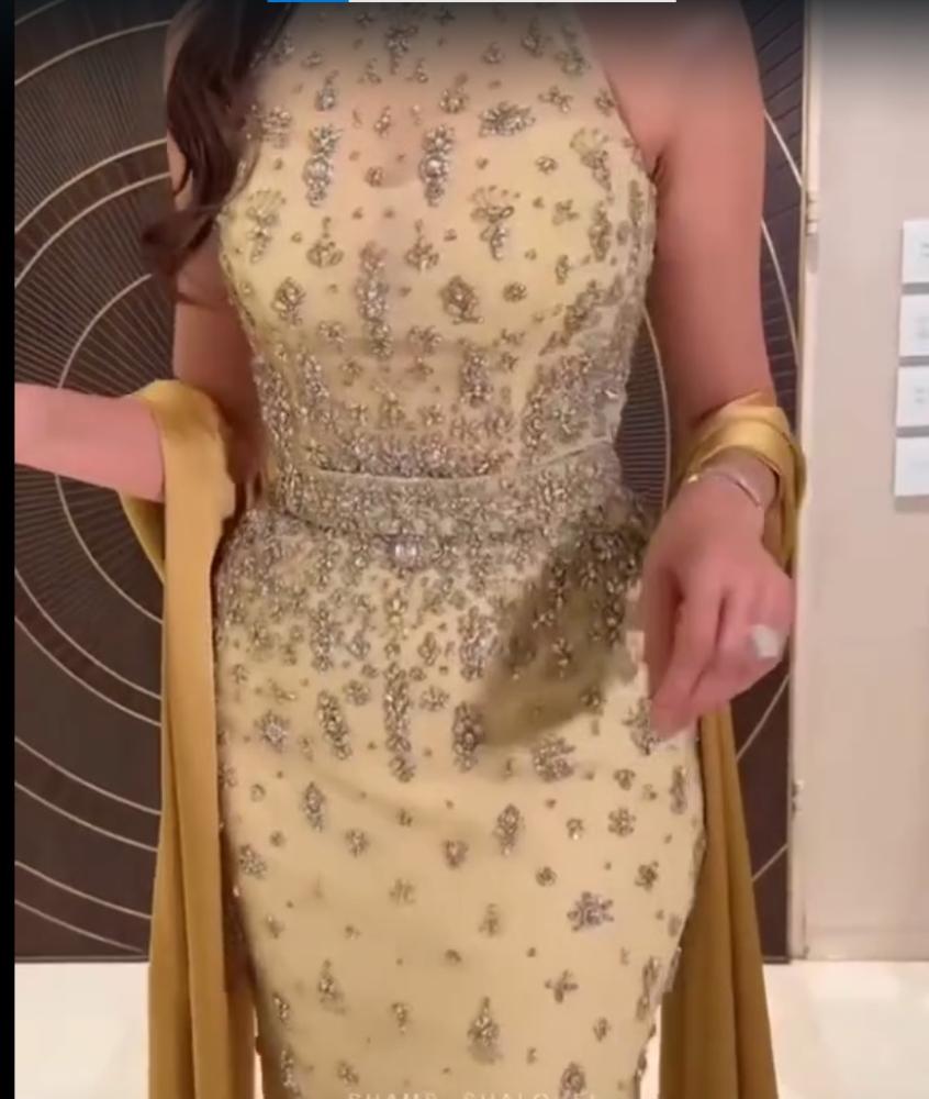 فستان سهره تفته وتل تطريز  وشال تفته