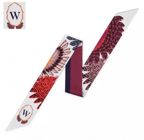 سكارف حرف W
