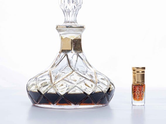 دهن عود لخلطة الكمبودية