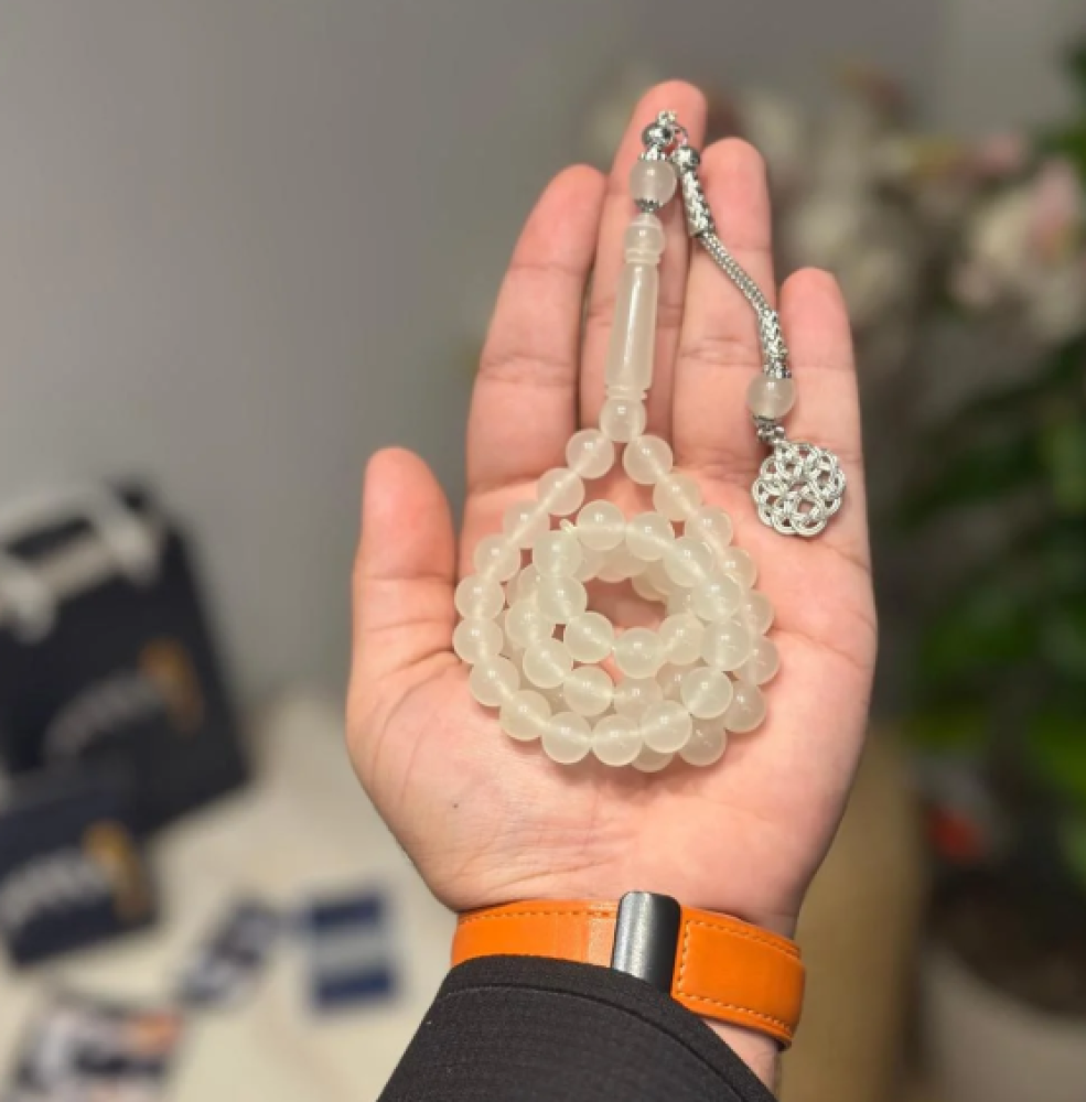 سبحه بكلايت ابيض عاجي فاتح مضئ