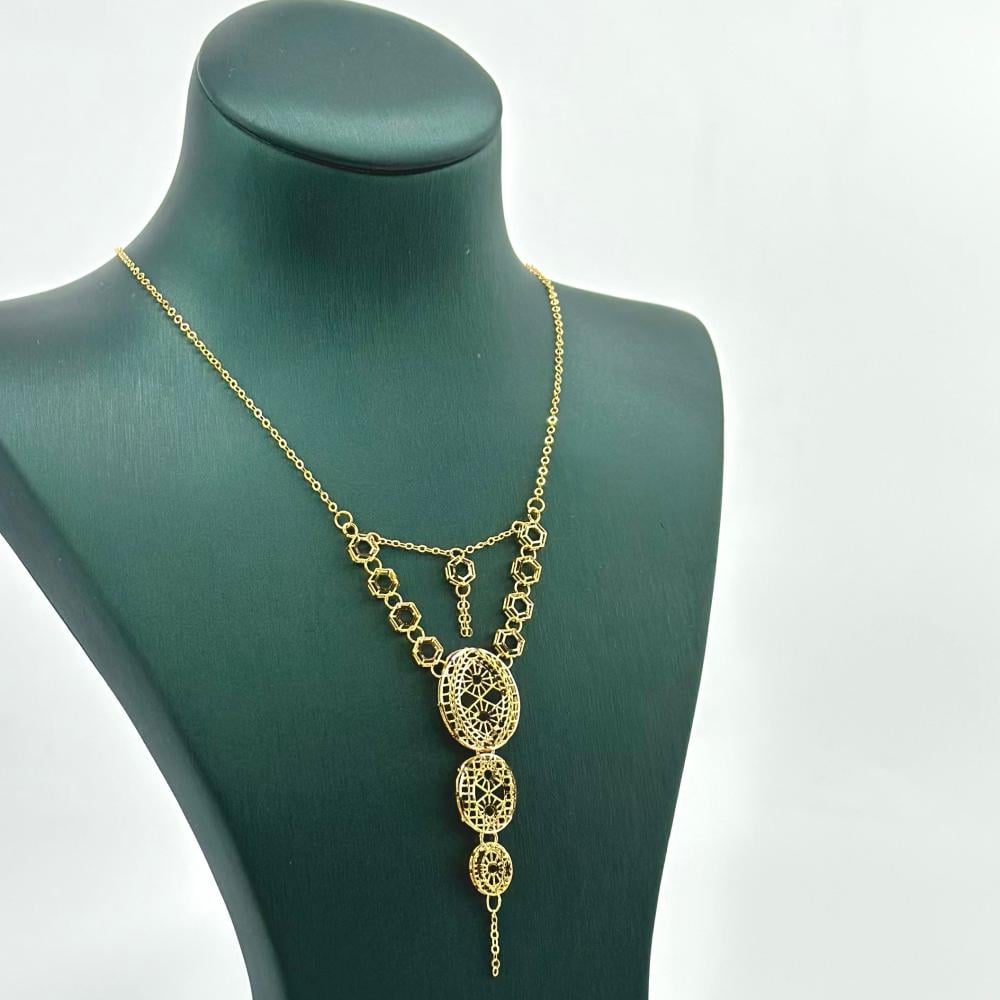 عقد ذهب أصفر عيار 21 من مجوهرات الشلوي