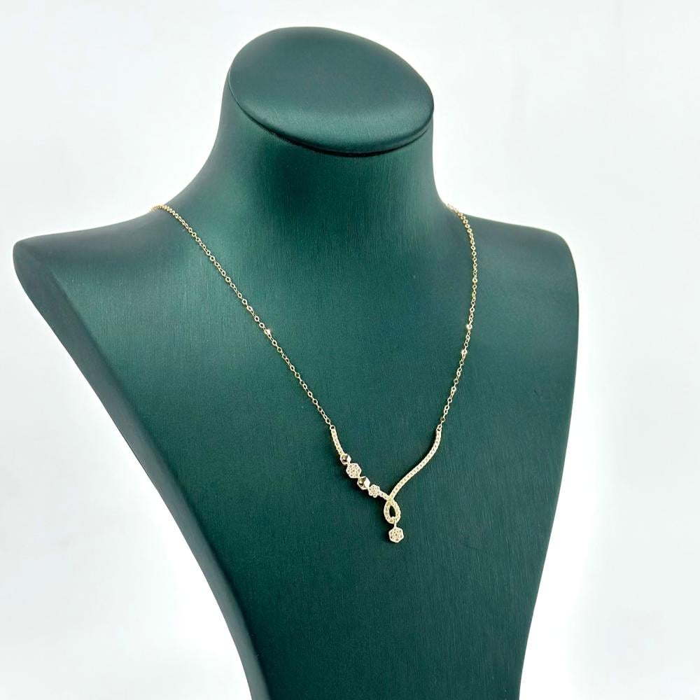 عقد ذهب أصفر عيار 18 من مجوهرات الشلوي