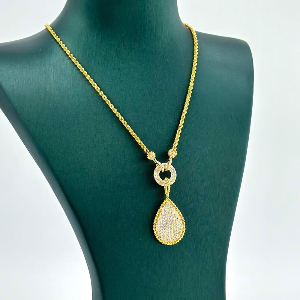 عقد ذهب اصفر تصميم الماس عيار 21 من مجوهرات الشلوي