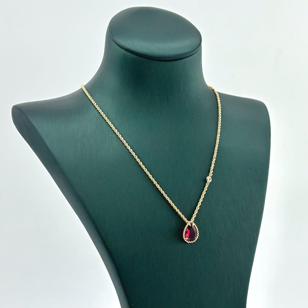 عقد ذهب أصفر عيار 18 من مجوهرات الشلوي