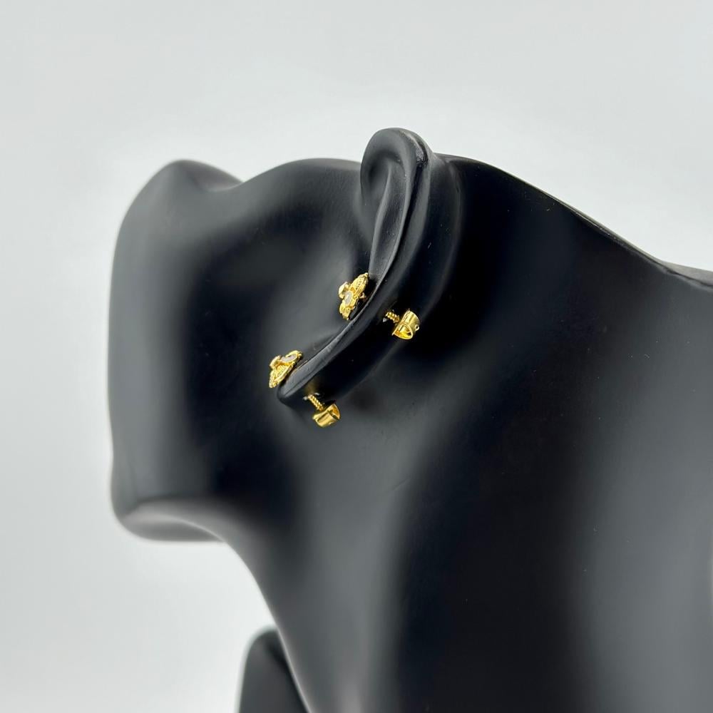 حلق ذهب اصفر عيار 21 من مجوهرات الشلوي