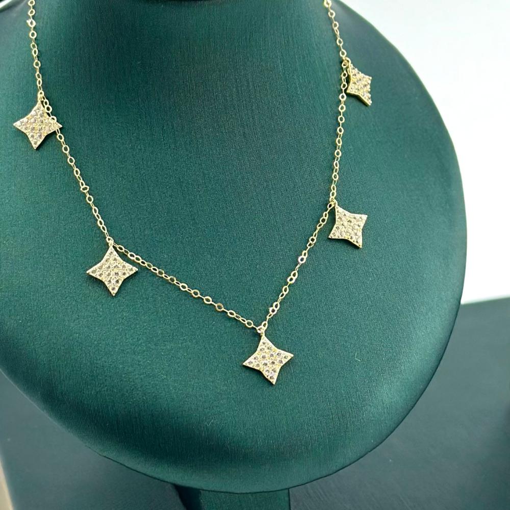 عقد اطفال ذهب اصفر تصميم الماس عيار 18 من مجوهرات الشلوي