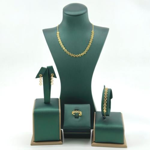 طقم ذهب طوق على شكل ورود ( 9.8 جرام - عيار 21 - SE...