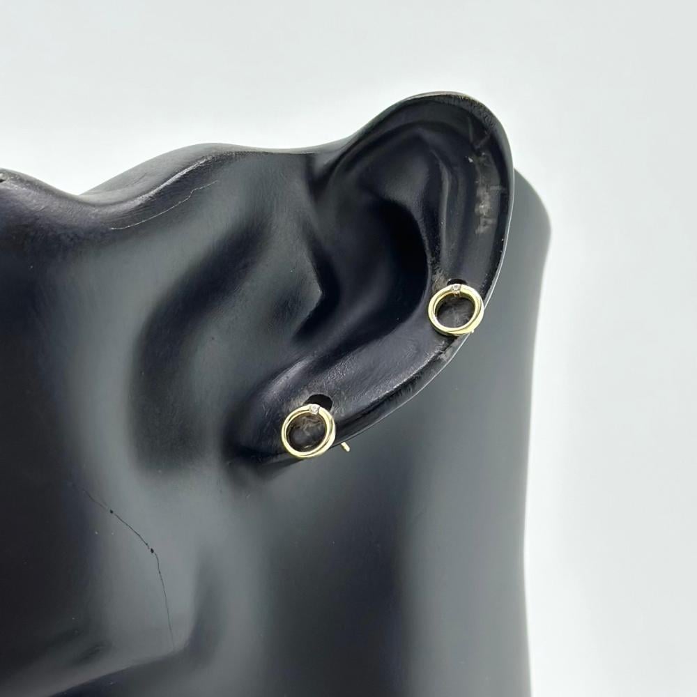 حلق ذهب أصفر عيار 18 من مجوهرات الشلوي