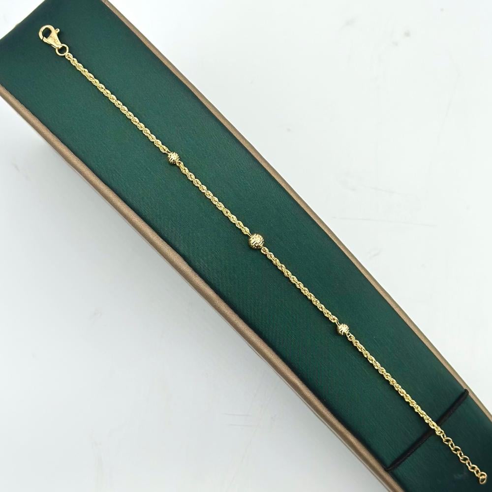 سوارة ذهب أصفر عيار 18 من مجوهرات الشلوي