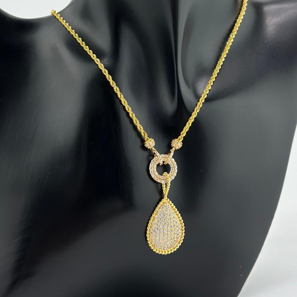 عقد ذهب اصفر تصميم الماس عيار 21 من مجوهرات الشلوي