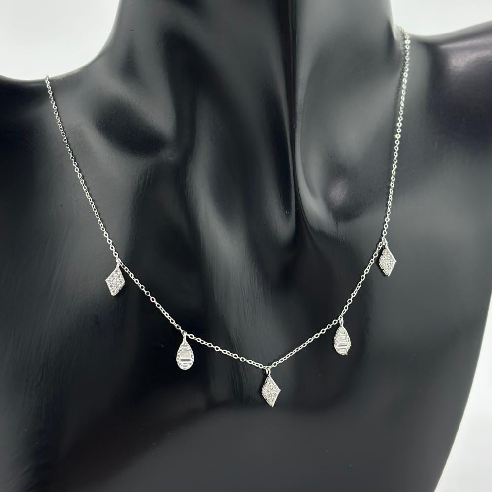 تشوكر ذهب عيار 18 من مجوهرات الشلوي