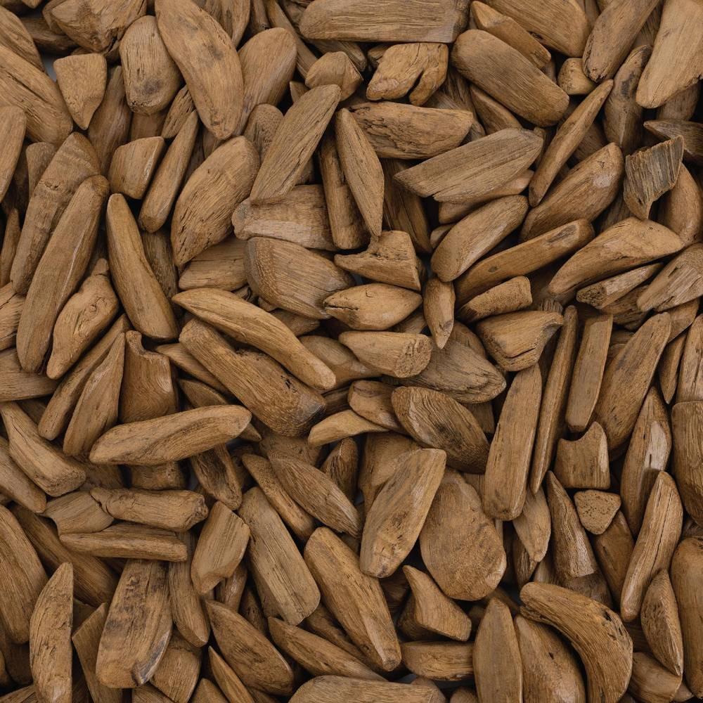 كيف تفرق بين العود الطبيعي والصناعي؟ 5 علامات تكشف لك الحقيقة