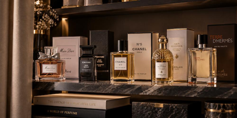 كيف تحفظ العطر بطريقة صحيحة؟ دليل تخزين العطور والحفاظ على جودتها