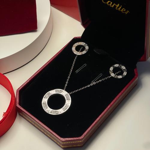 اكسسوار ماركة Cartier