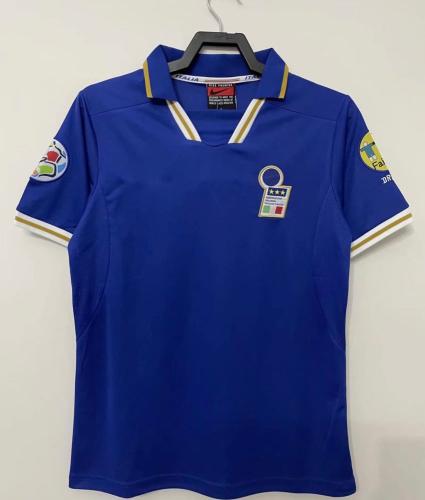 ايطاليا يورو 1996 الاساسي