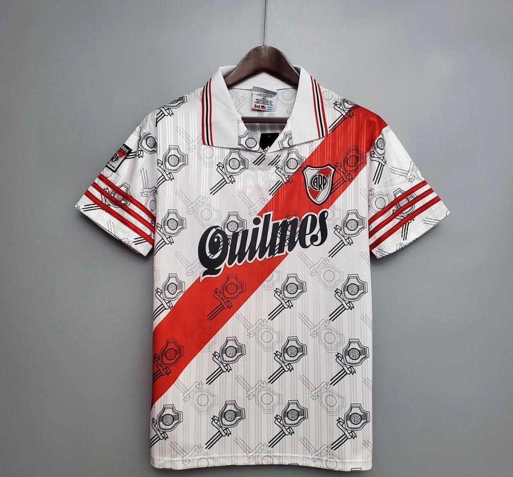 تيشيرت ريفر بليت