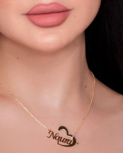سلسال اسم داخل قلب مطلي بالذهب الخالص