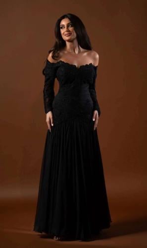 فستان سهرة بلون أسود