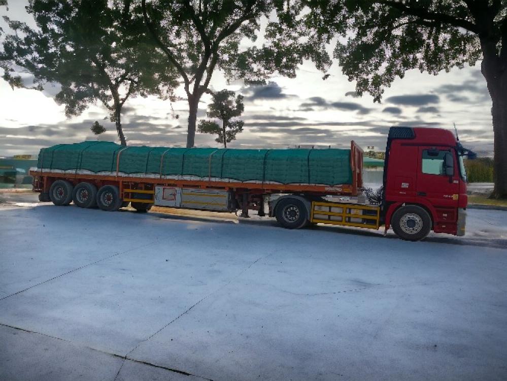 شراع  تريله شبك اخضر