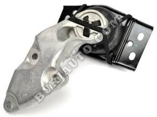 كرسي مكينة يمين اصلي 6 سيلندر سفران 2012-2016