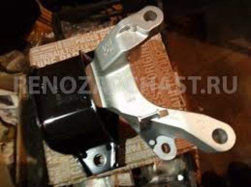 كرسي مكينة سفران يمين اصلي 4 سيلندر 2012-2016