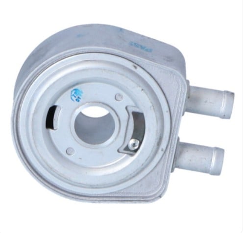 مبرد زيت مكينة  داستر  2012-2016