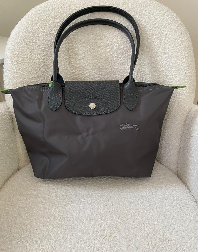 حقيبة لونق تشامب Longchamp   - مقاس ميديم M