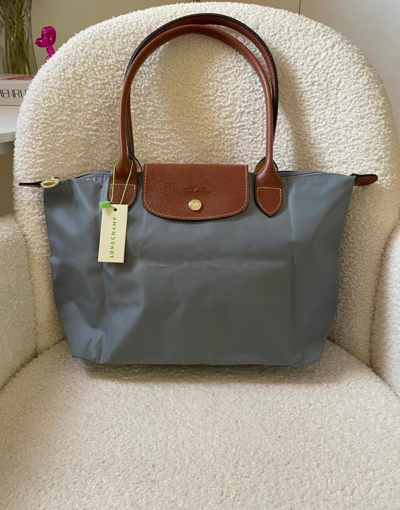 حقيبة لونق تشامب Longchamp   - مقاس ميديم M