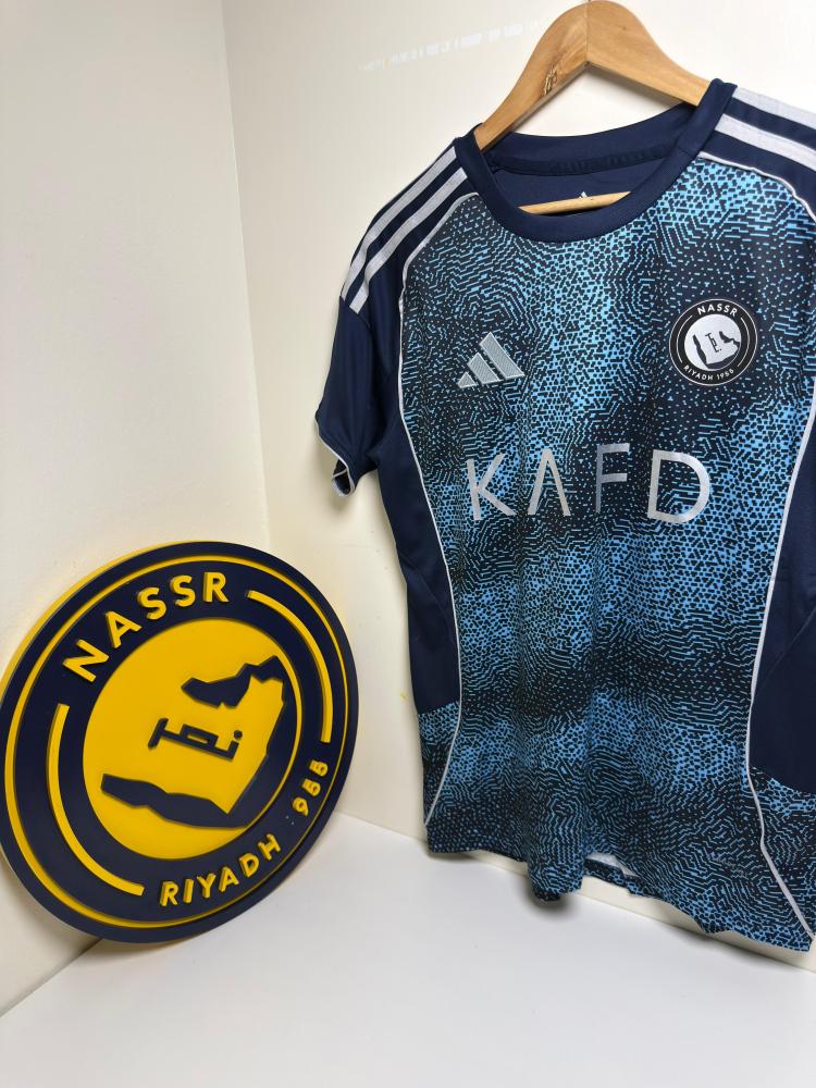 قميص النصر الاحتياطي لموسم 25/26 فئة الجمهور