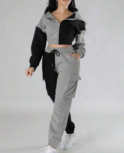 2 مجموعات للنساء من البلوزه ذات الغطاء والبنطلون الرياضي المبطن للخريف والشتاء وهو طقم رياضي باللونين