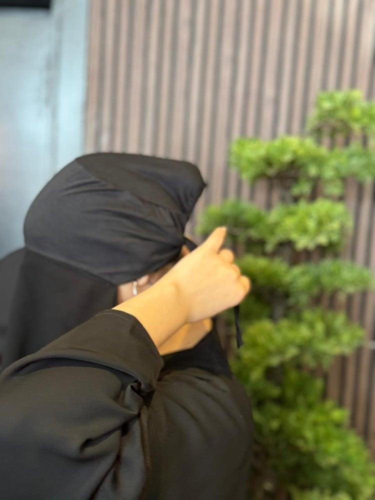 طرحه القبعة (اسود)