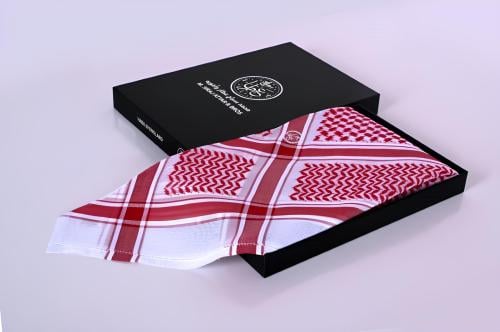 شماغ الوسام الأحمر