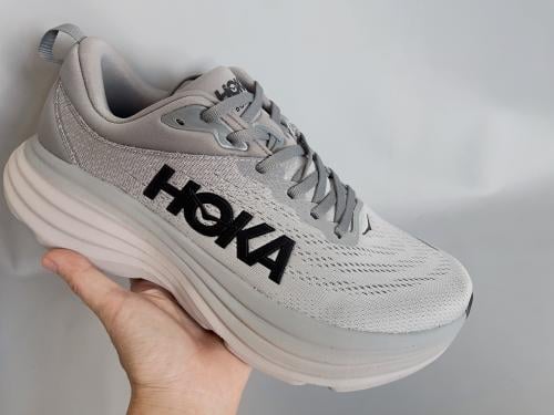 HOKA BONDI 8