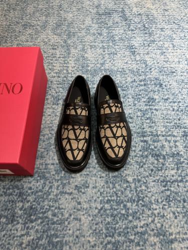 VALENTINO MEN FLAT