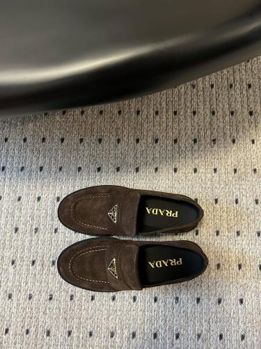 PRADA LOAFER