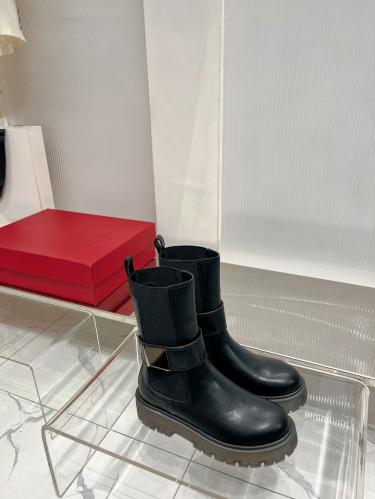 VALENTINO boots
